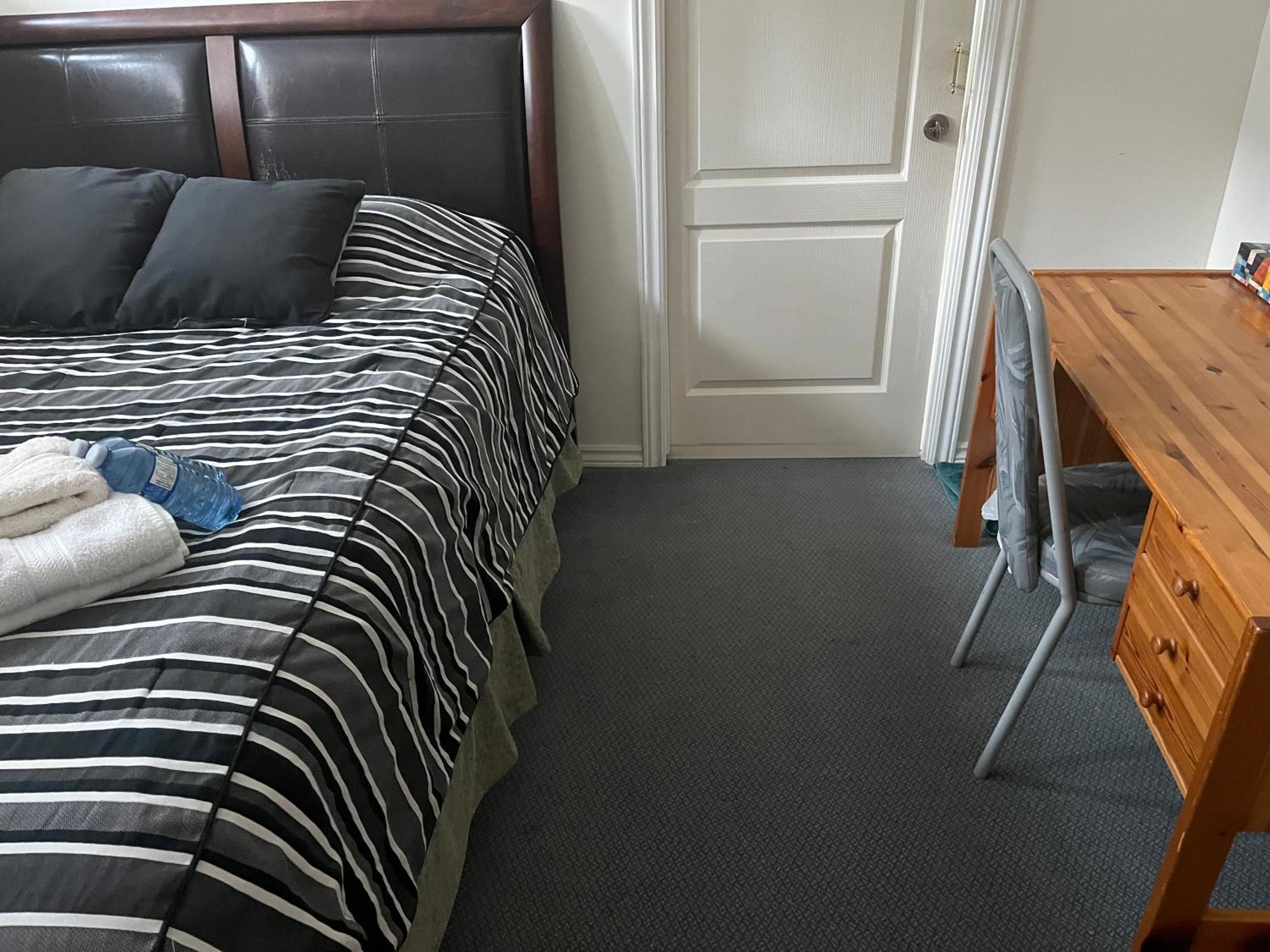 וונקובר Near Downtown Yvr -2 Bedroom Private Suite מראה חיצוני תמונה